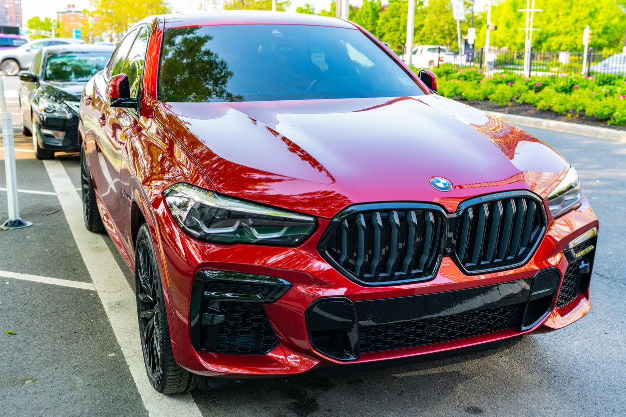 Decoding BMW's Warning Lights: A Specialist's Guide