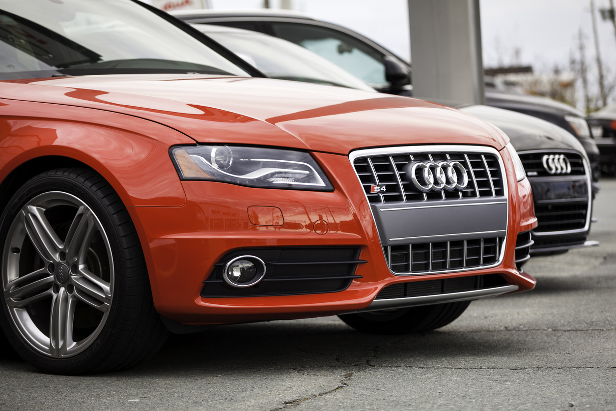 How an Audi Repair Specialist Diagnoses Complex Oil Leaks