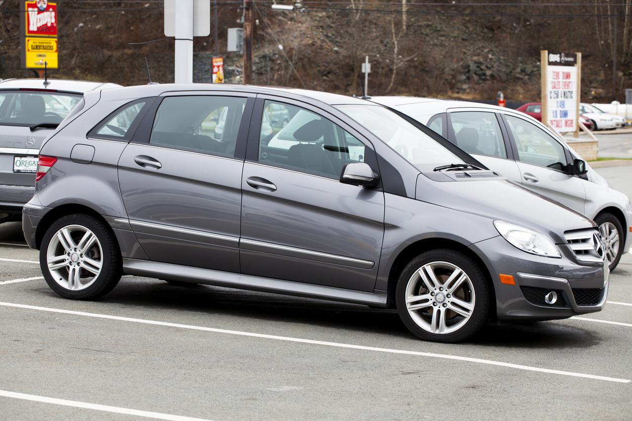 Mercedes Repair vs Maintenance: When to Repair, Replace, or Upgrade